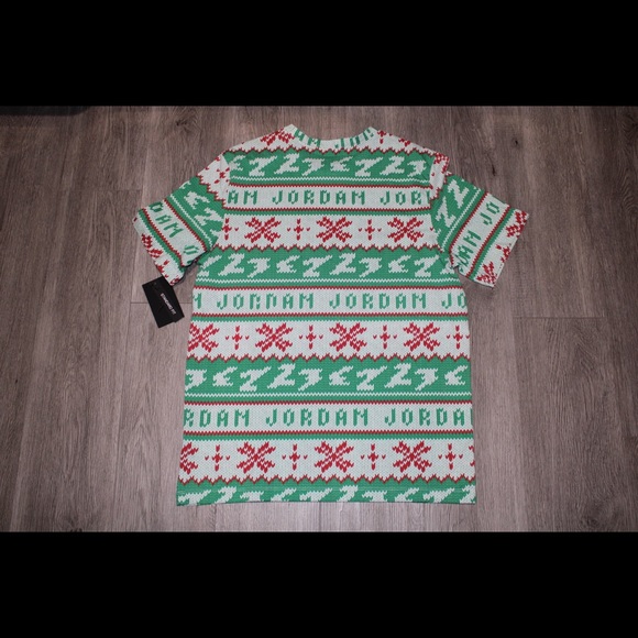 NIKE AIR JORDAN UGLY CHRISTMAS SWEATER T SHIRT SMALL - Picture 3 of 3